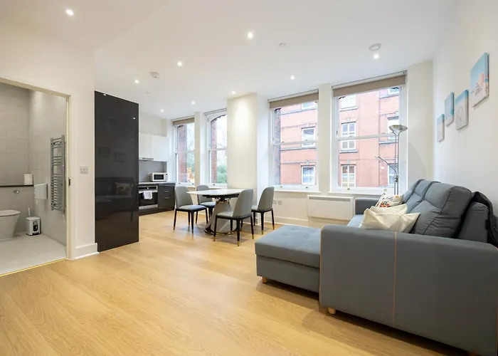 Superb 2Bd Apartment In China Town